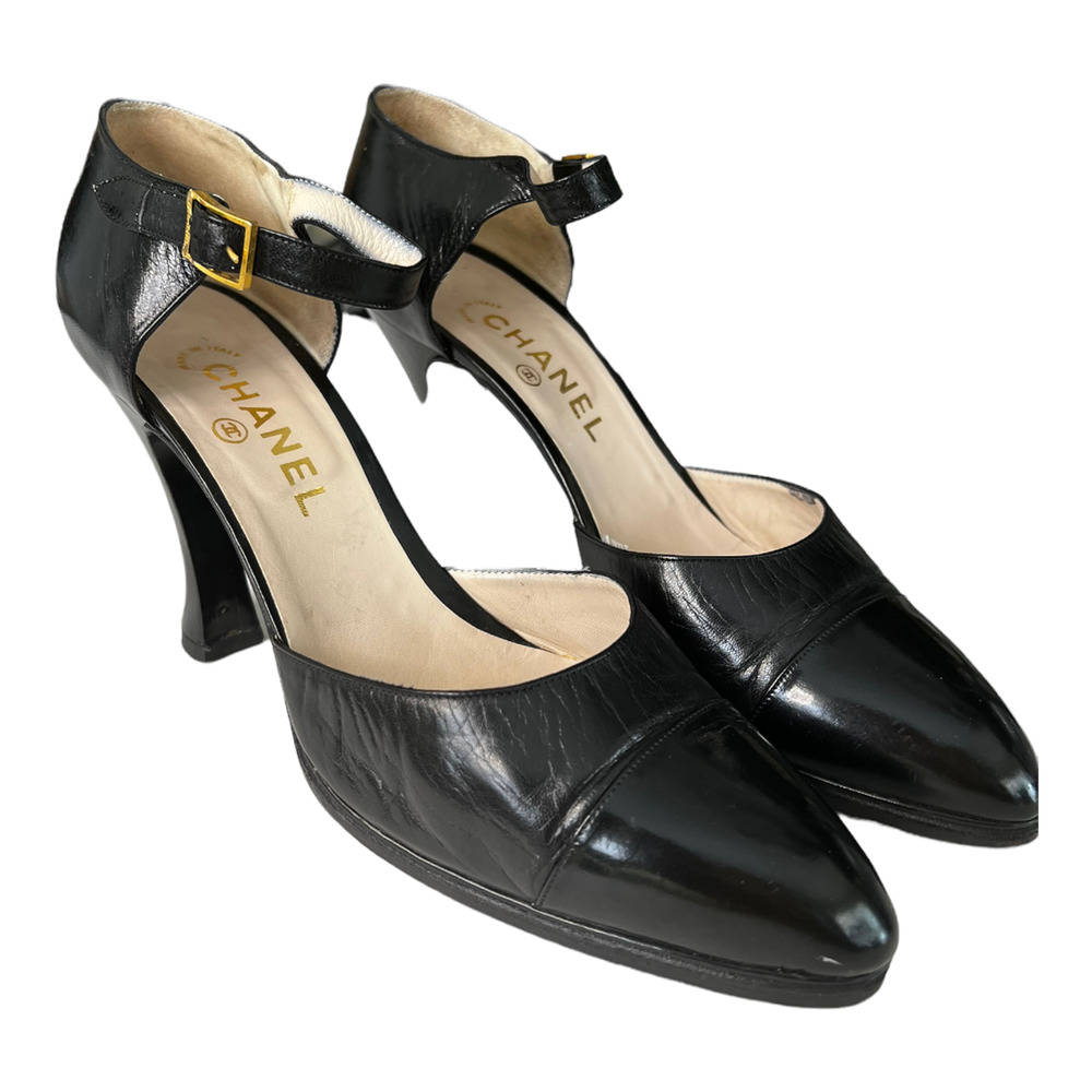 Chanel Classic Vintage Cap Toe Ankle Strap Heels Size 39